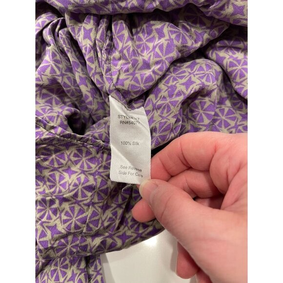 Cabi Women's Pullover 100% Silk Blouse Medium Long Sleeves Collared Career - Picture 4 of 9